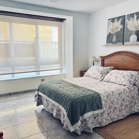 Piso Primera Linea Playa Mino/la Coruna Διαμέρισμα *